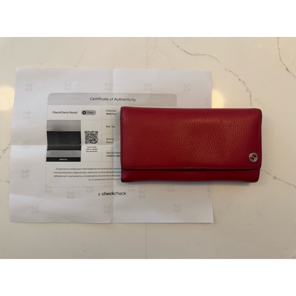 Red Gucci Leather Wallet - Snap Closure w/ Zipper Pocket Inside - Includes COA - Picture 1 of 5